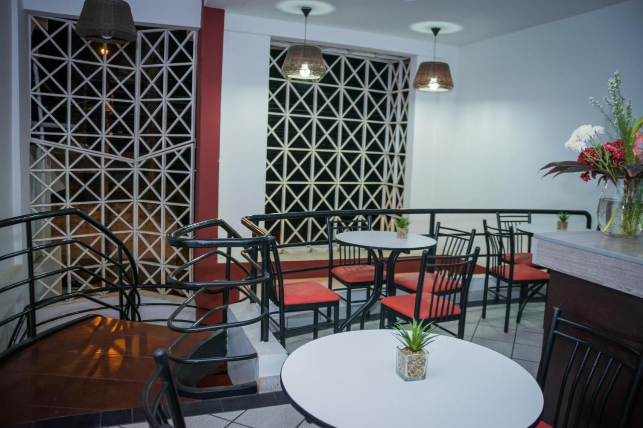 Hostal "Centrika" Tarapoto Kültér fotó