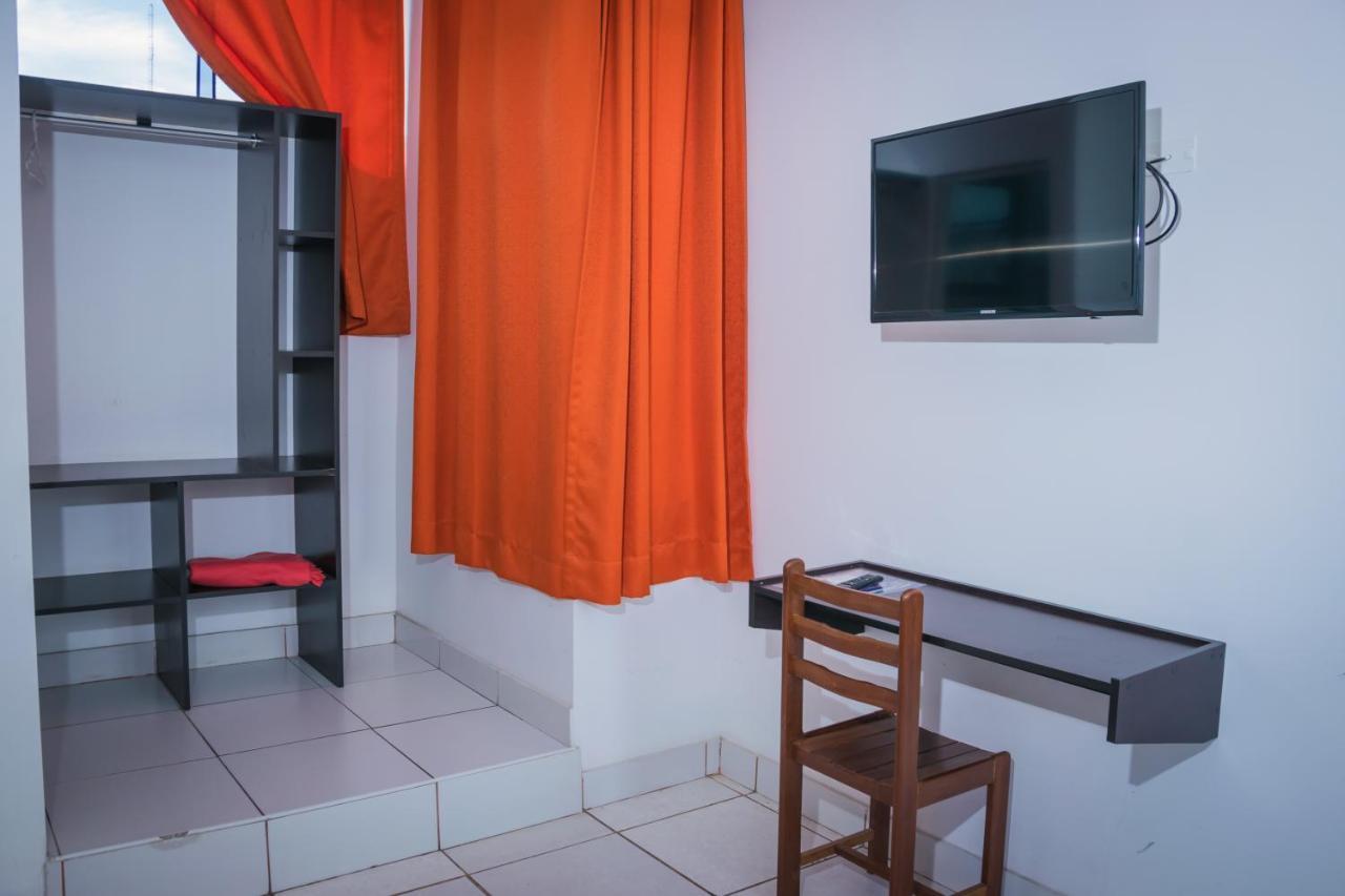Hostal "Centrika" Tarapoto Kültér fotó