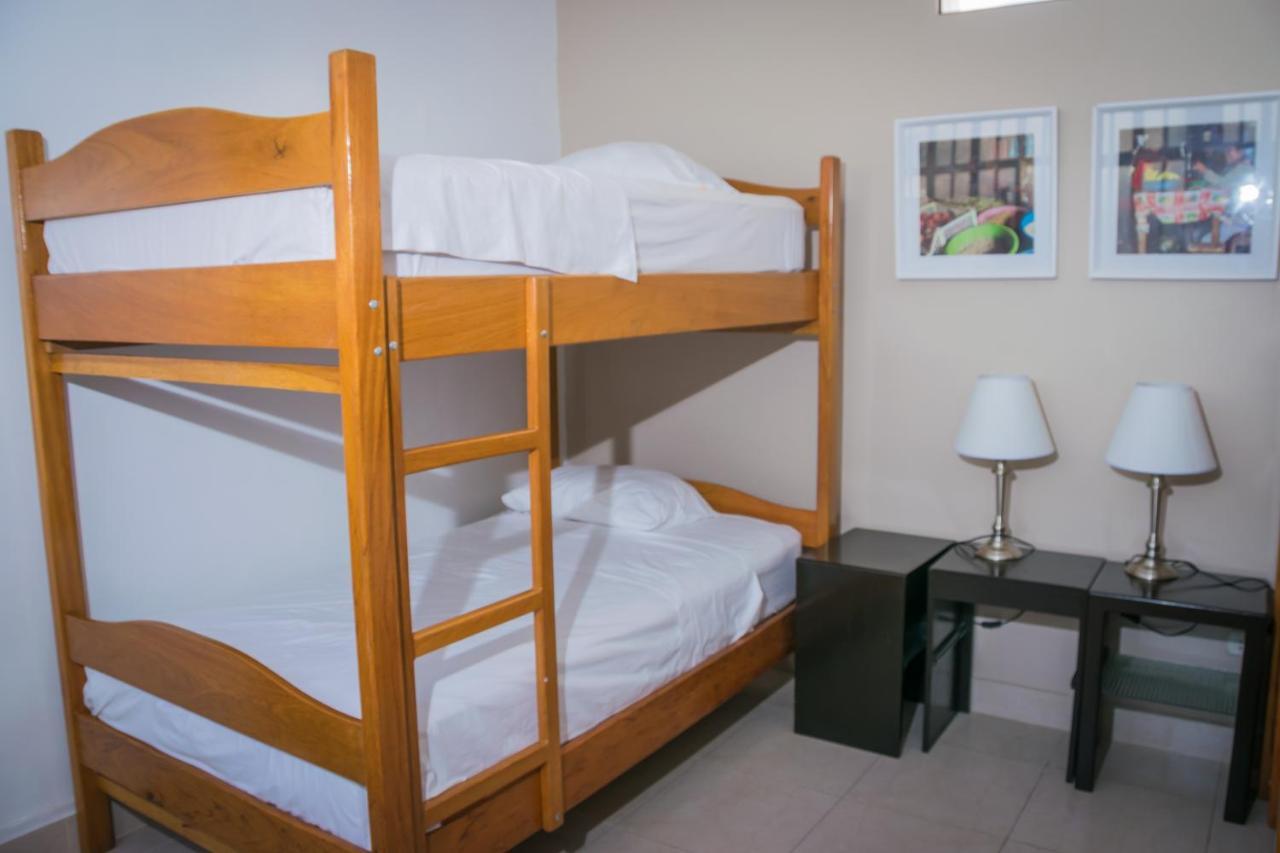 Hostal "Centrika" Tarapoto Kültér fotó