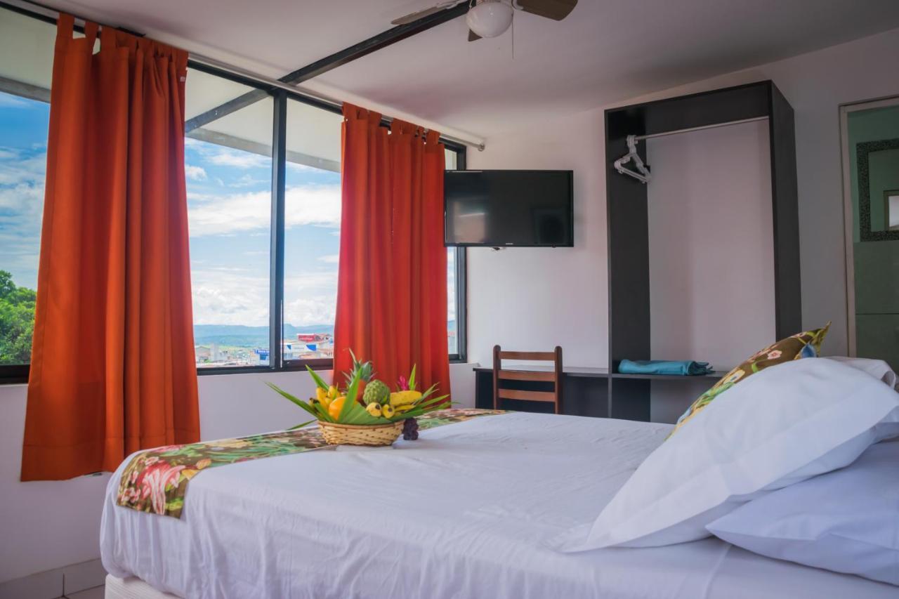 Hostal "Centrika" Tarapoto Kültér fotó