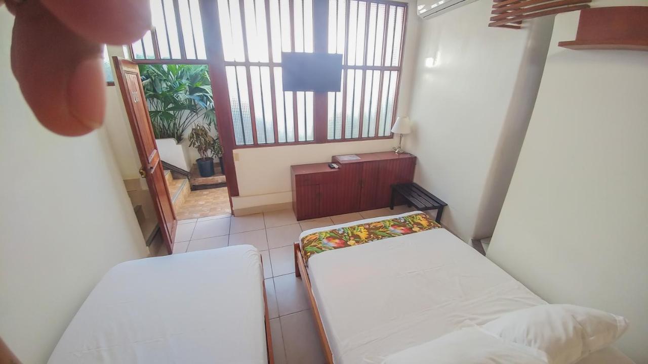 Hostal "Centrika" Tarapoto Kültér fotó
