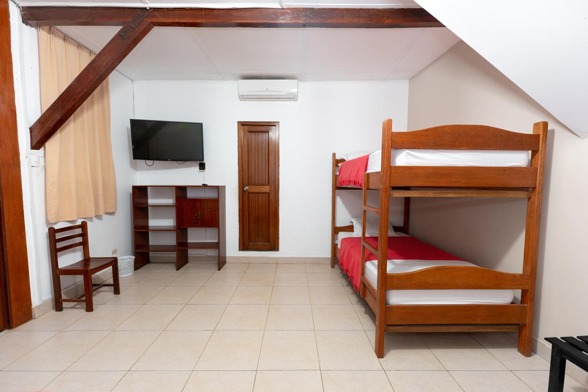 Hostal "Centrika" Tarapoto Kültér fotó