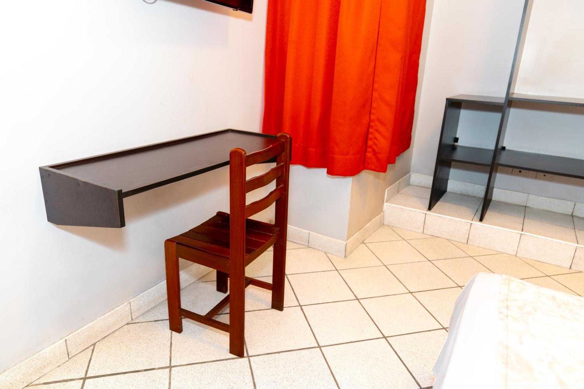Hostal "Centrika" Tarapoto Kültér fotó